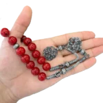 Vaturan Merah Satu Benang