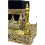 Model of the Kaaba with four beacons - Image 3