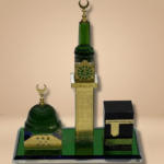 Menara Jam, Ka'bah dan Kubah Hijau