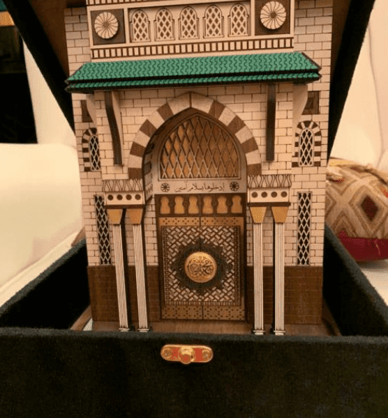 مجسم مدخل المسجد النبوي الشريف