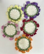 Dessous de verre au crochet avec motif de bouquet – Image 2